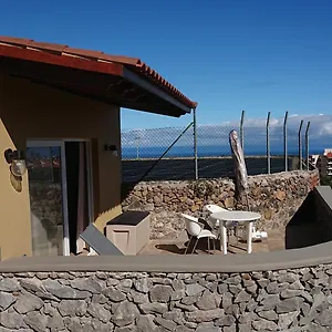 glorieta-casa-inmersa-en-un-entorno-natural.in-canary-islands.com/